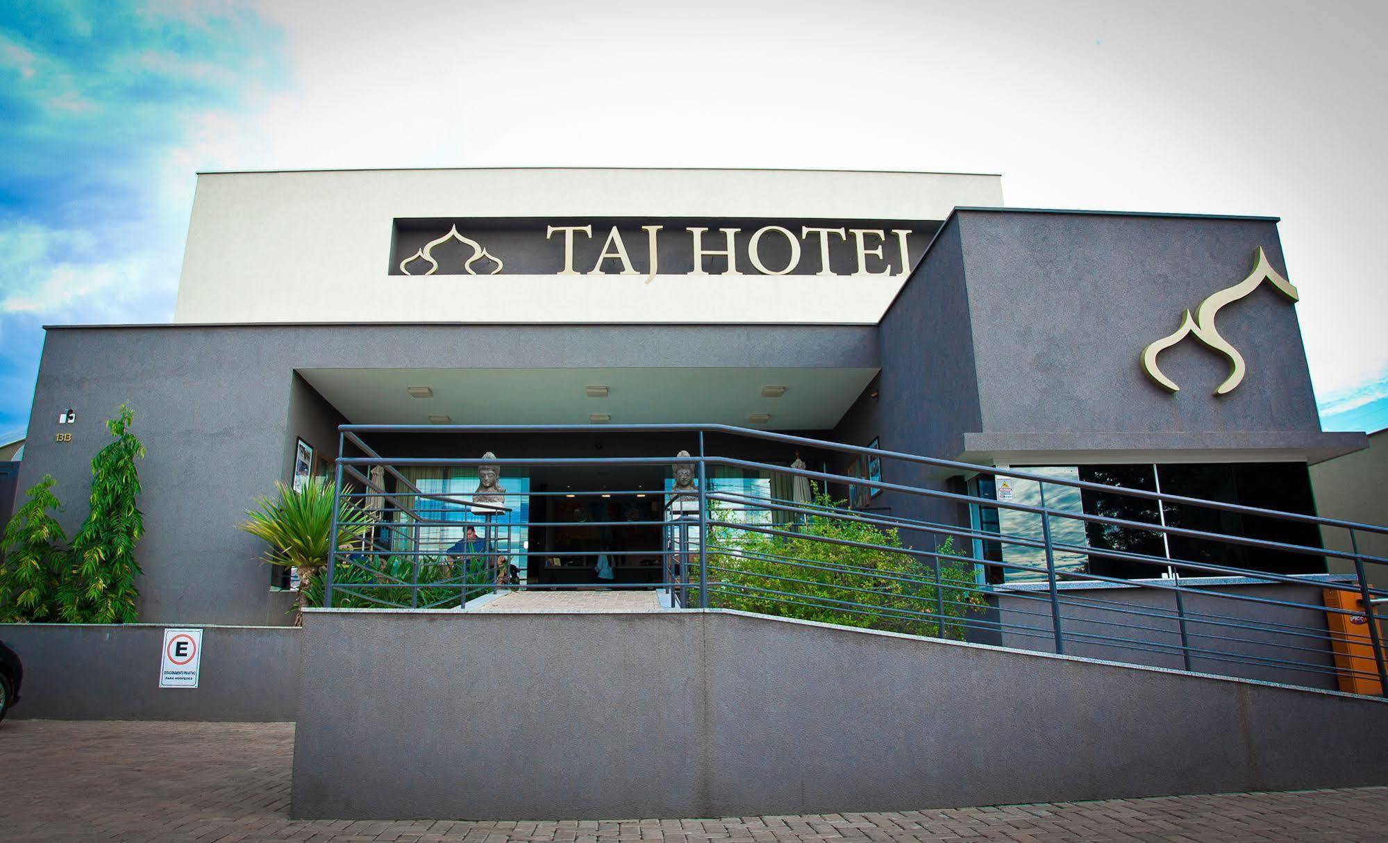 Taj Hotel Трес-Лагоас Экстерьер фото